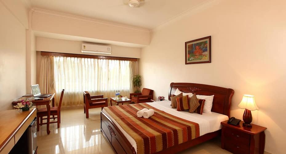 Avion Hotel, Mumbai 4